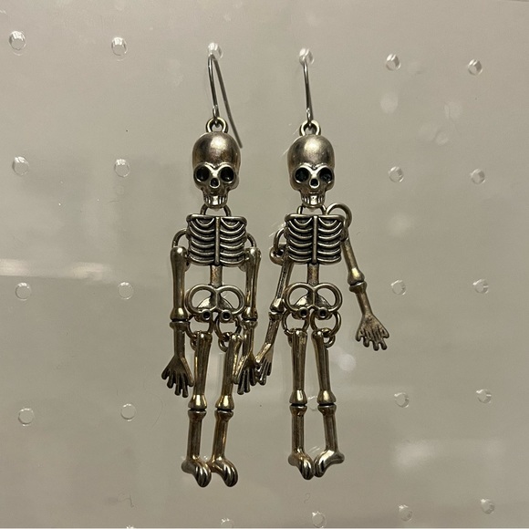 Dangle Skeleton earrings - Picture 2 of 4
